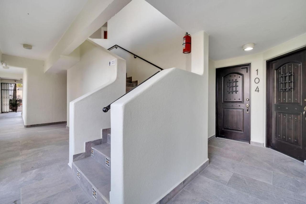 Completely Remodeled 2Bd-2Ba Plaza Bonita Villa Cabo San Lucas Exterior photo
